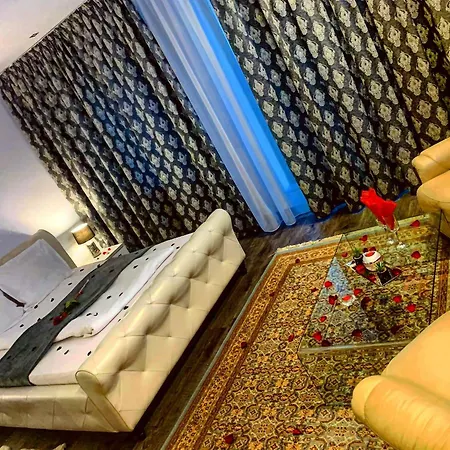 Apartment Seasonsbv26